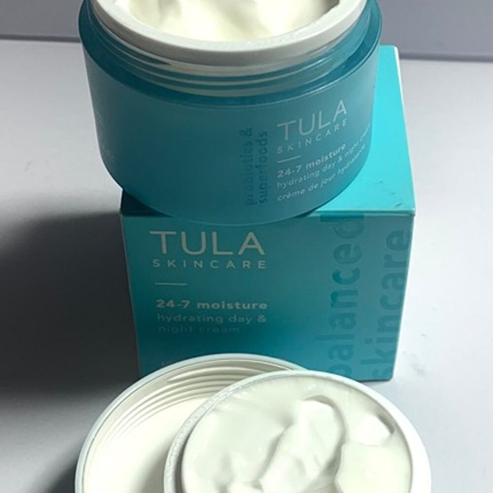 TULA Skincare 24-7 Moisture Hydrating Day & Night Cream (1.5 oz / 44 g)